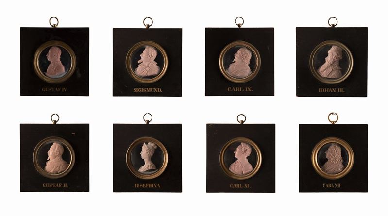 Lotto di 8 Miniature in Cera con Profili Re di Svezia