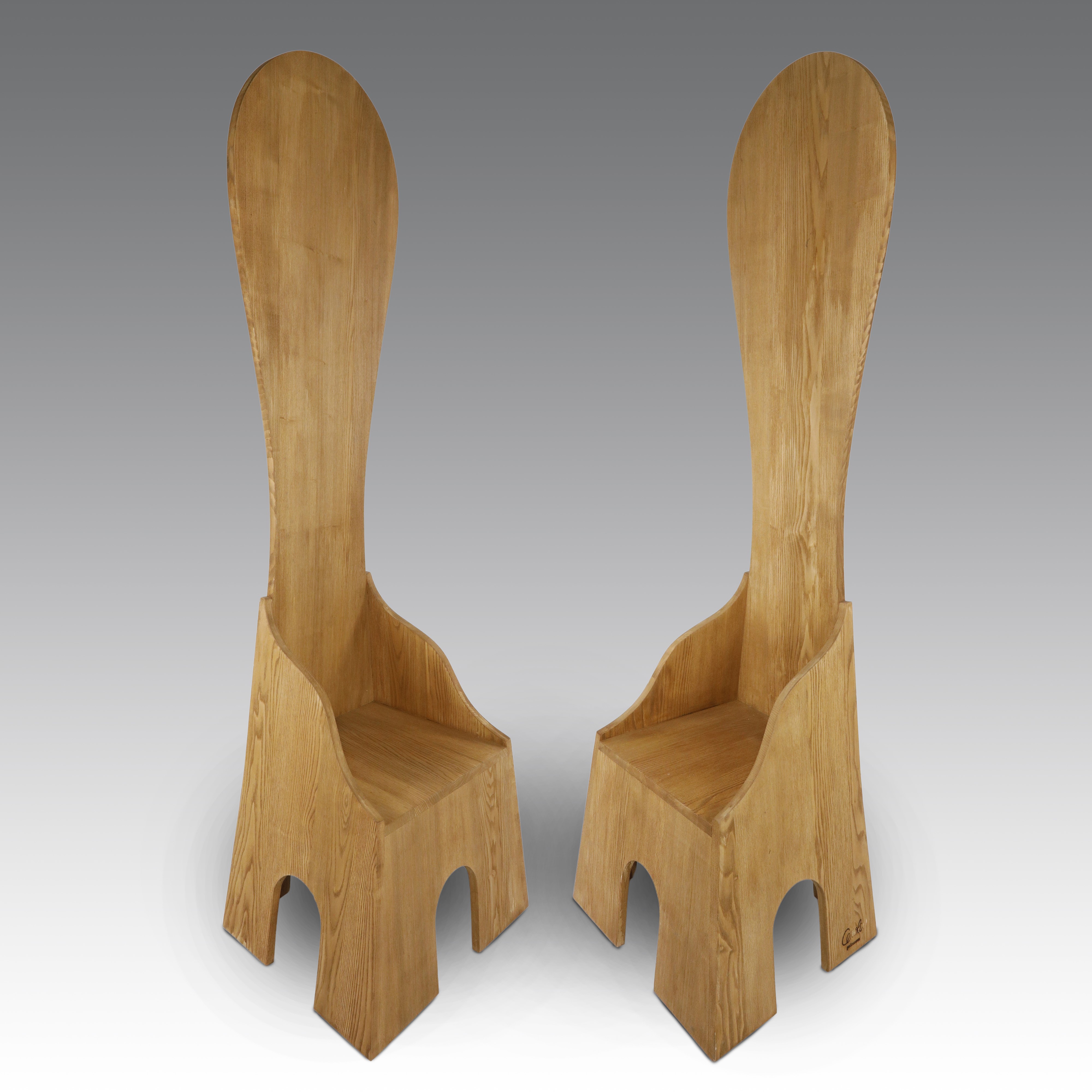 Mario Ceroli - Due poltrone in legno della serie «Mobili nella Valle» (produzione Poltronova), 19...