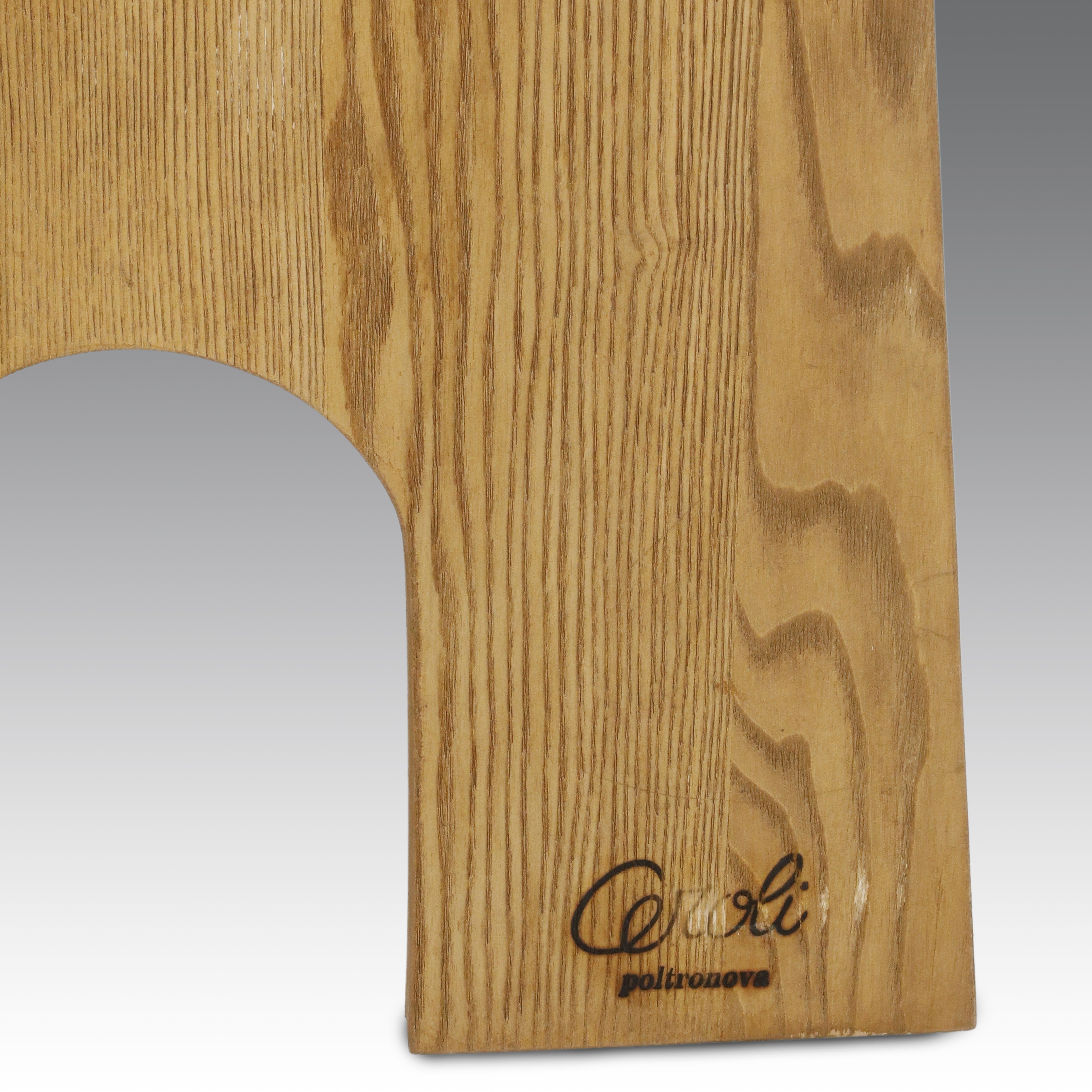 Mario Ceroli - Due poltrone in legno della serie «Mobili nella Valle» (produzione Poltronova), 19...