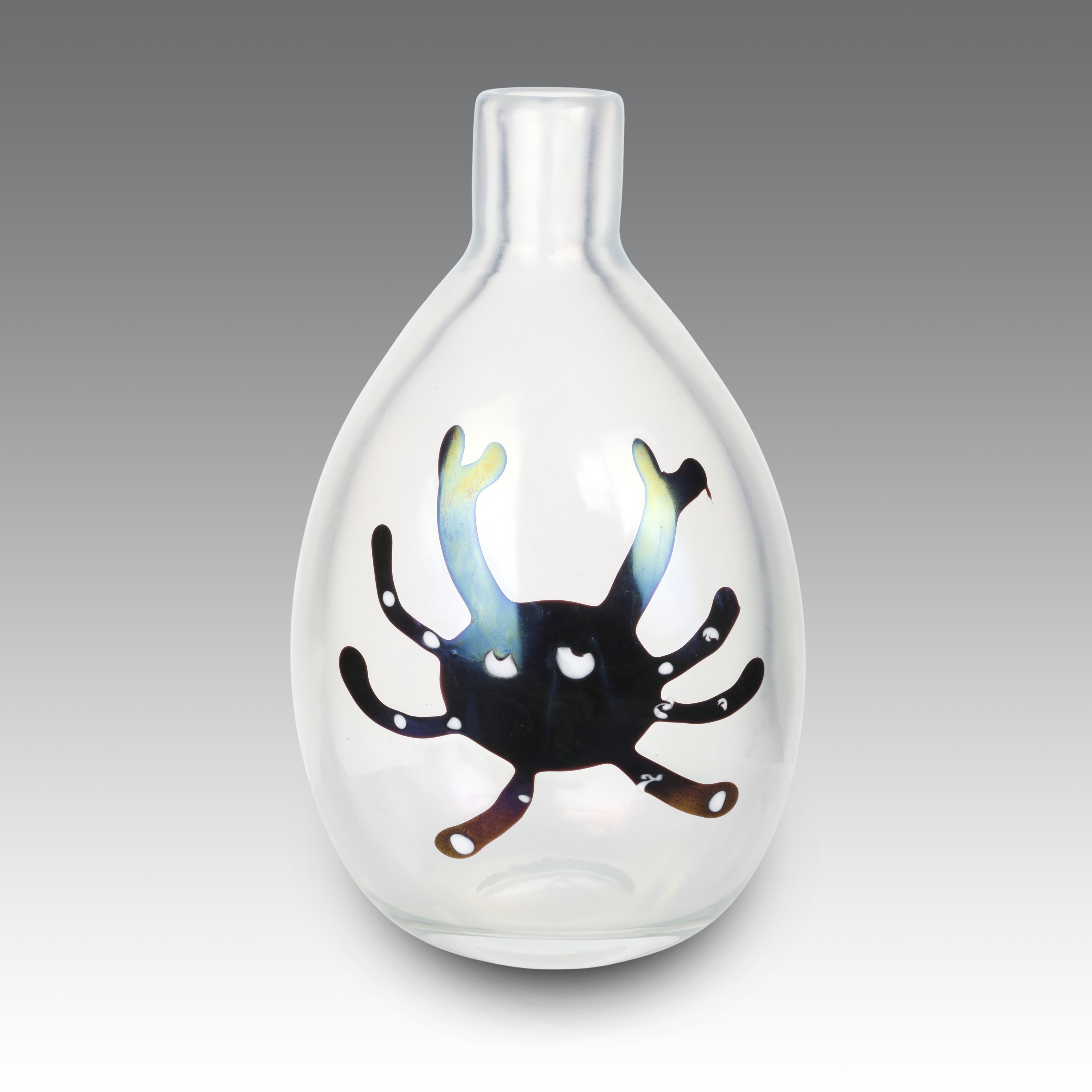 Fulvio Bianconi - Vaso “4426” in vetro iridato con figura di granchio, Venini (Italia), 1950