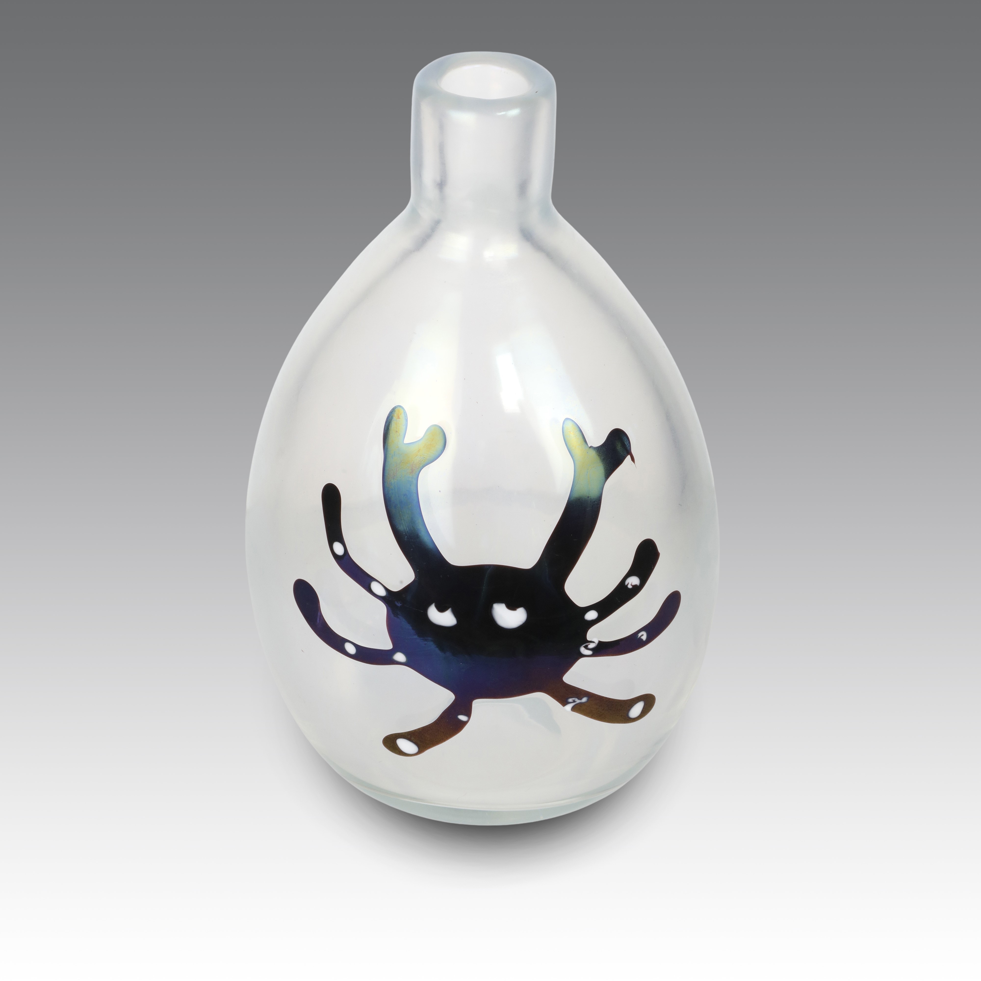 Fulvio Bianconi - Vaso “4426” in vetro iridato con figura di granchio, Venini (Italia), 1950