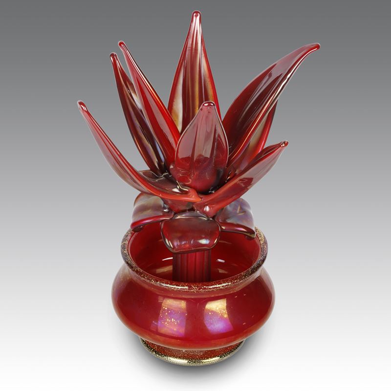 Napoleone Martinuzzi - Vaso “pianta grassa” in vetro rosso iridato e dorato