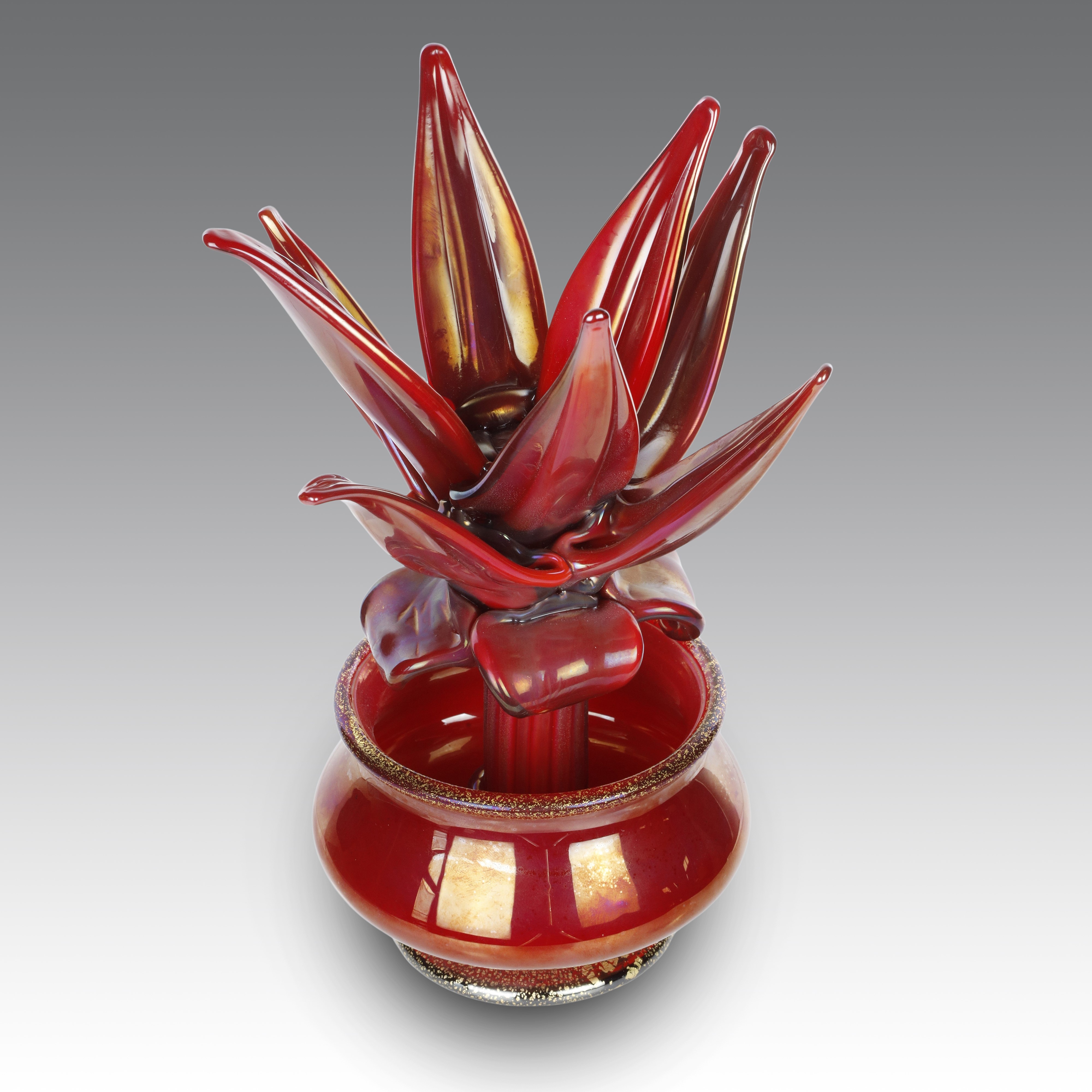 Napoleone Martinuzzi - Vaso “pianta grassa” in vetro rosso iridato e dorato