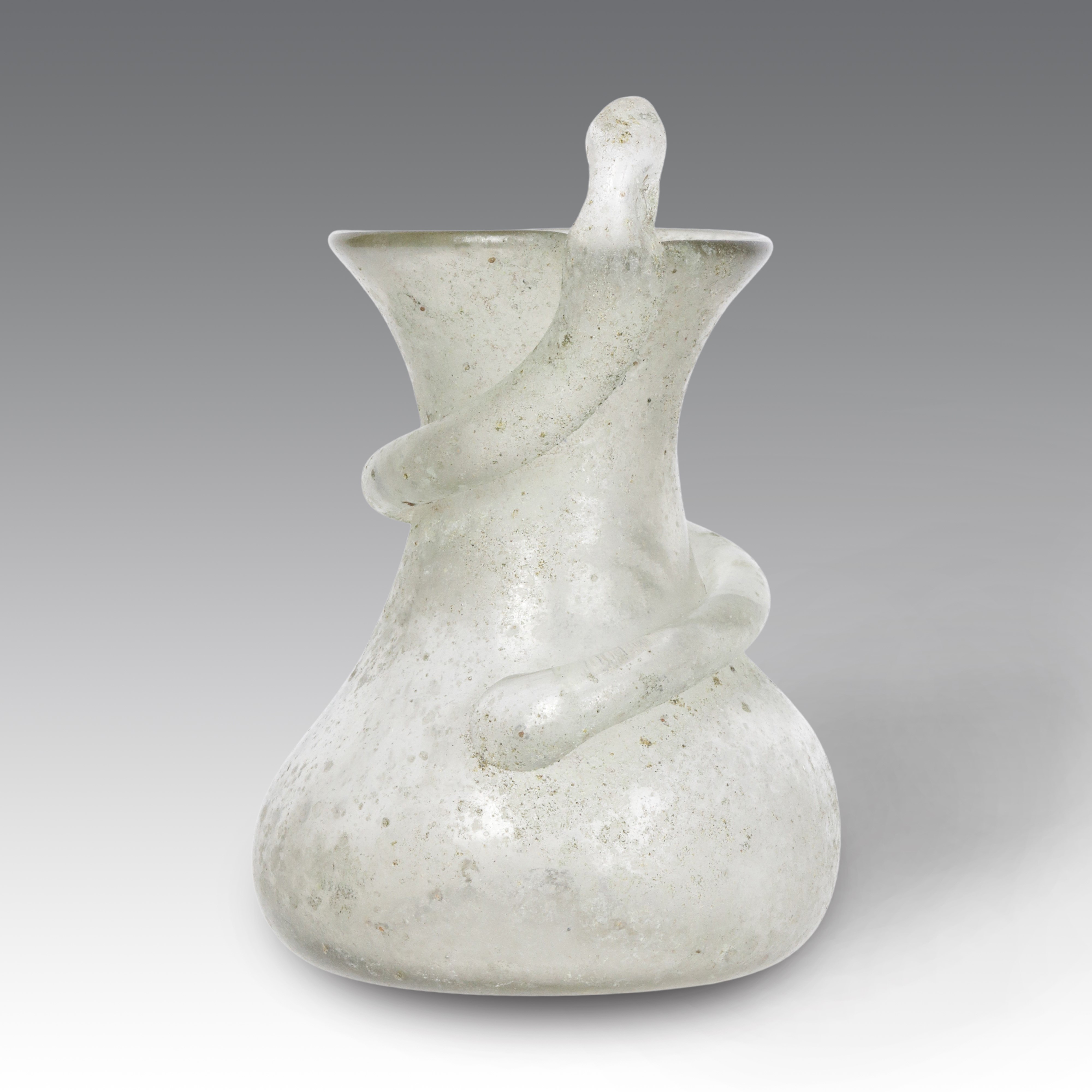 Vittorio Rigattieri - Vaso sferico schiacciato in vetro scavo lattimo con ossidi, Seguso-Murano (...