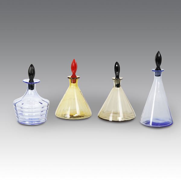 Moretti - 4 Bottiglie con tappi, Produzione Murano - Italia