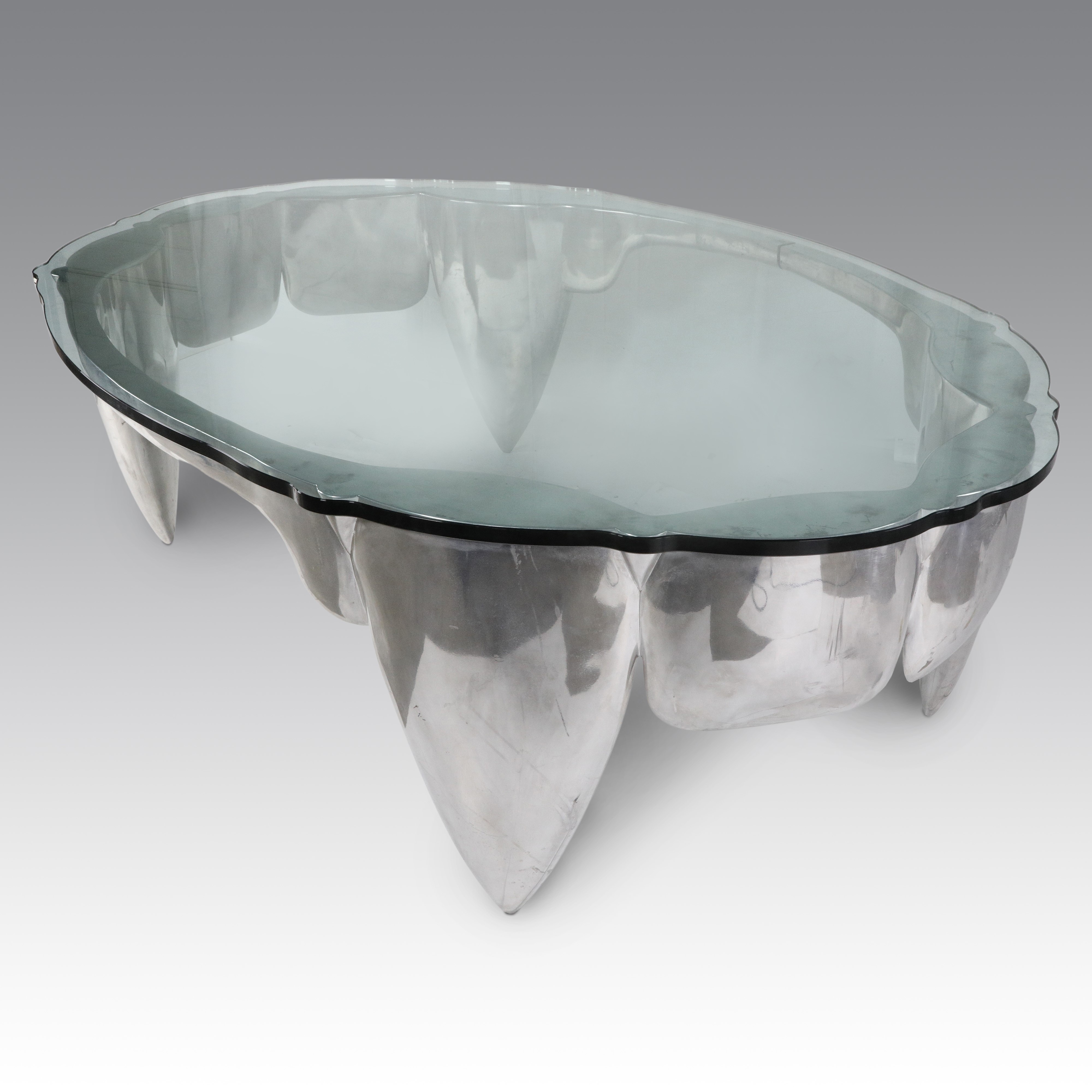 Celeste Dell'anna - The Bite Table. Grande tavolo scultoreo in fusione di alluminio con piano in ...