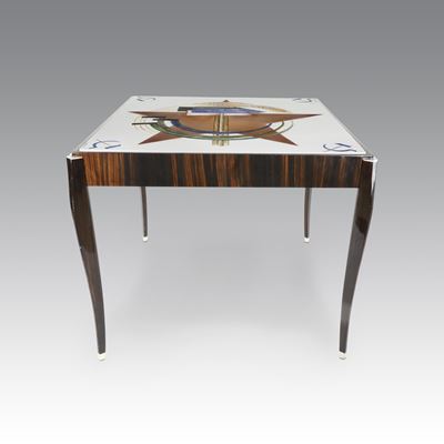 Tavolo d’appoggio “Turning The Tables” (stella rossa), edizione limitata