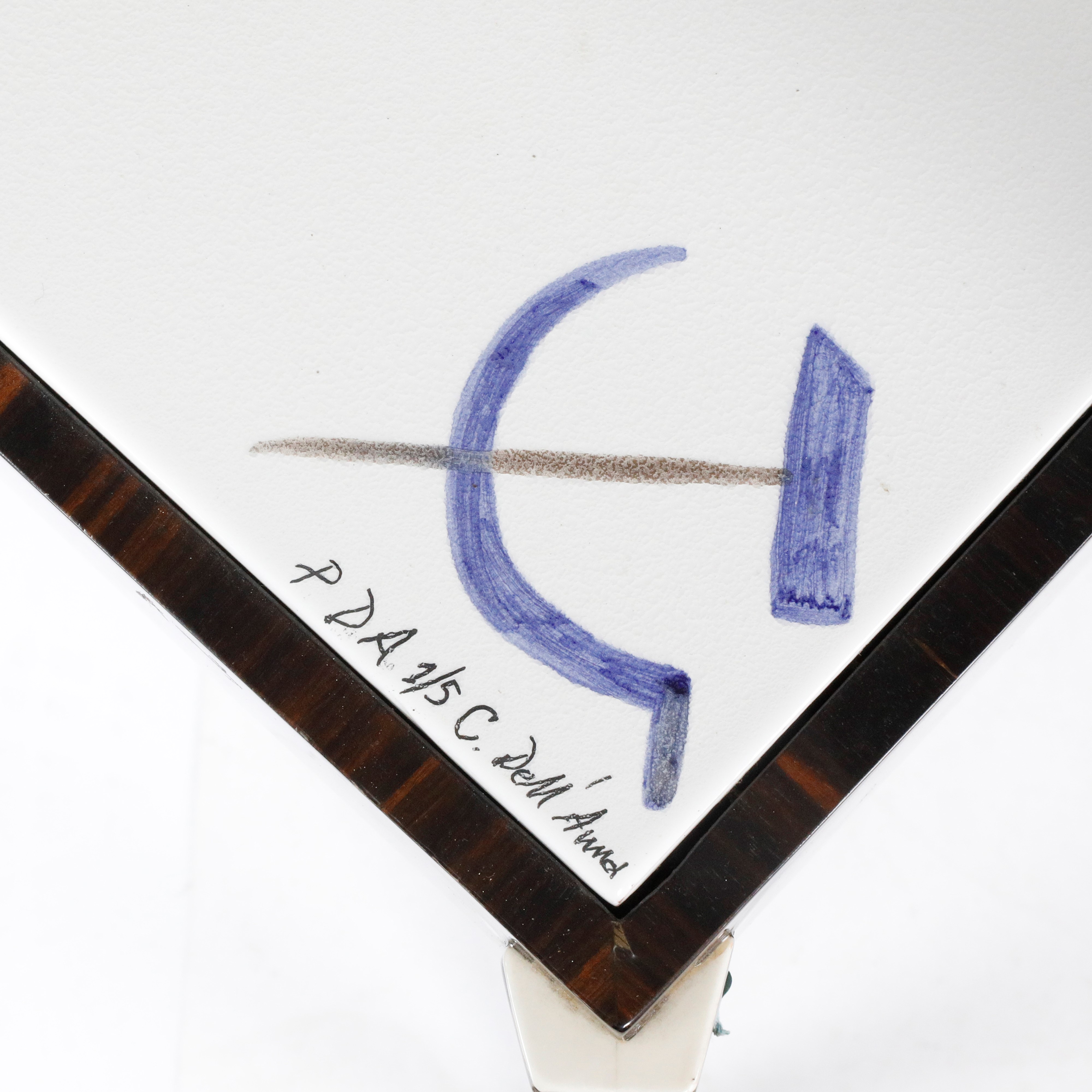 Celeste Dell'anna - Tavolo d’appoggio “Turning The Tables” (stella rossa), edizione limitata