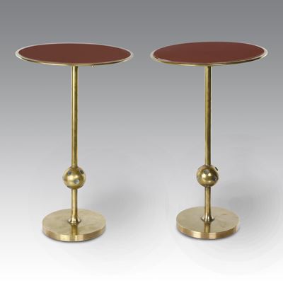 Due tavolini modello “T1” (Tecno), struttura in ottone e piano in cristallo molato