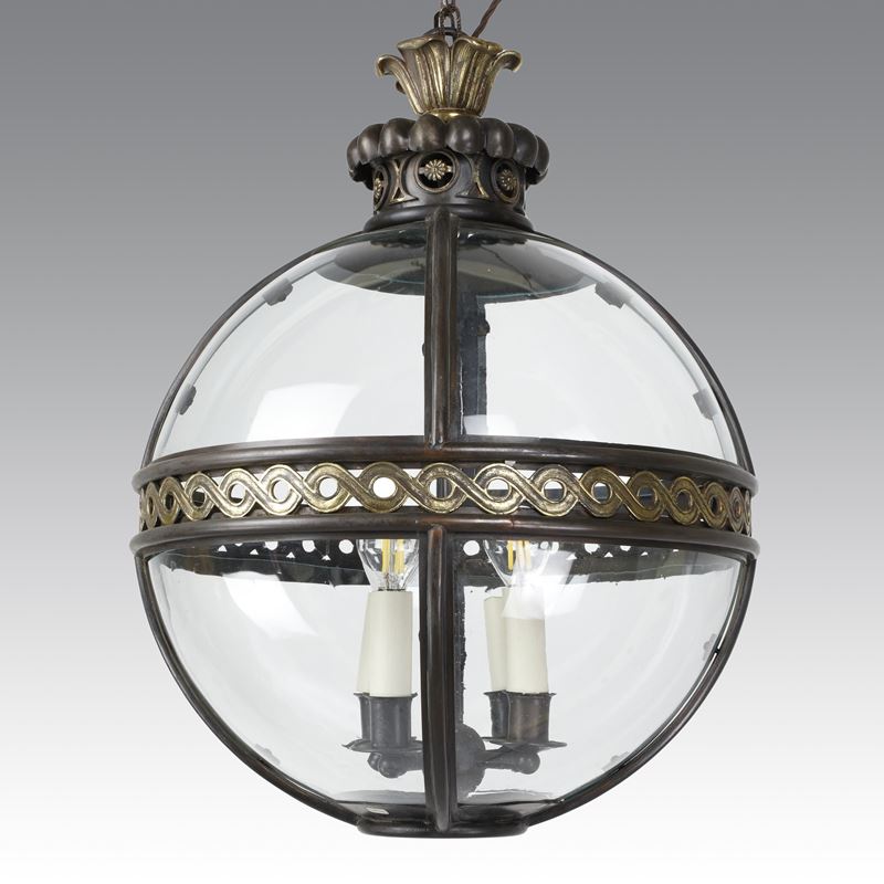 Jamb London, Original Globe Lantern (lanterna in bronzo con inserti dorati e calotte in vetro)