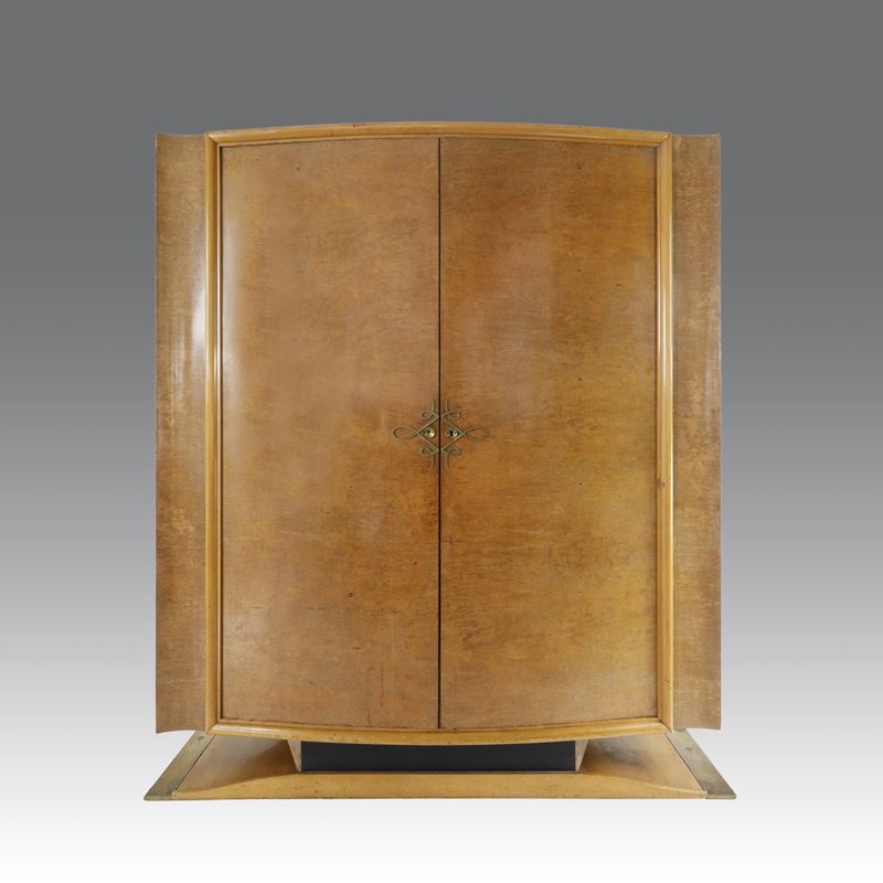 Paolo Buffa - Cabinet in legno con impiallacciatura in radica di tuja e specchiera