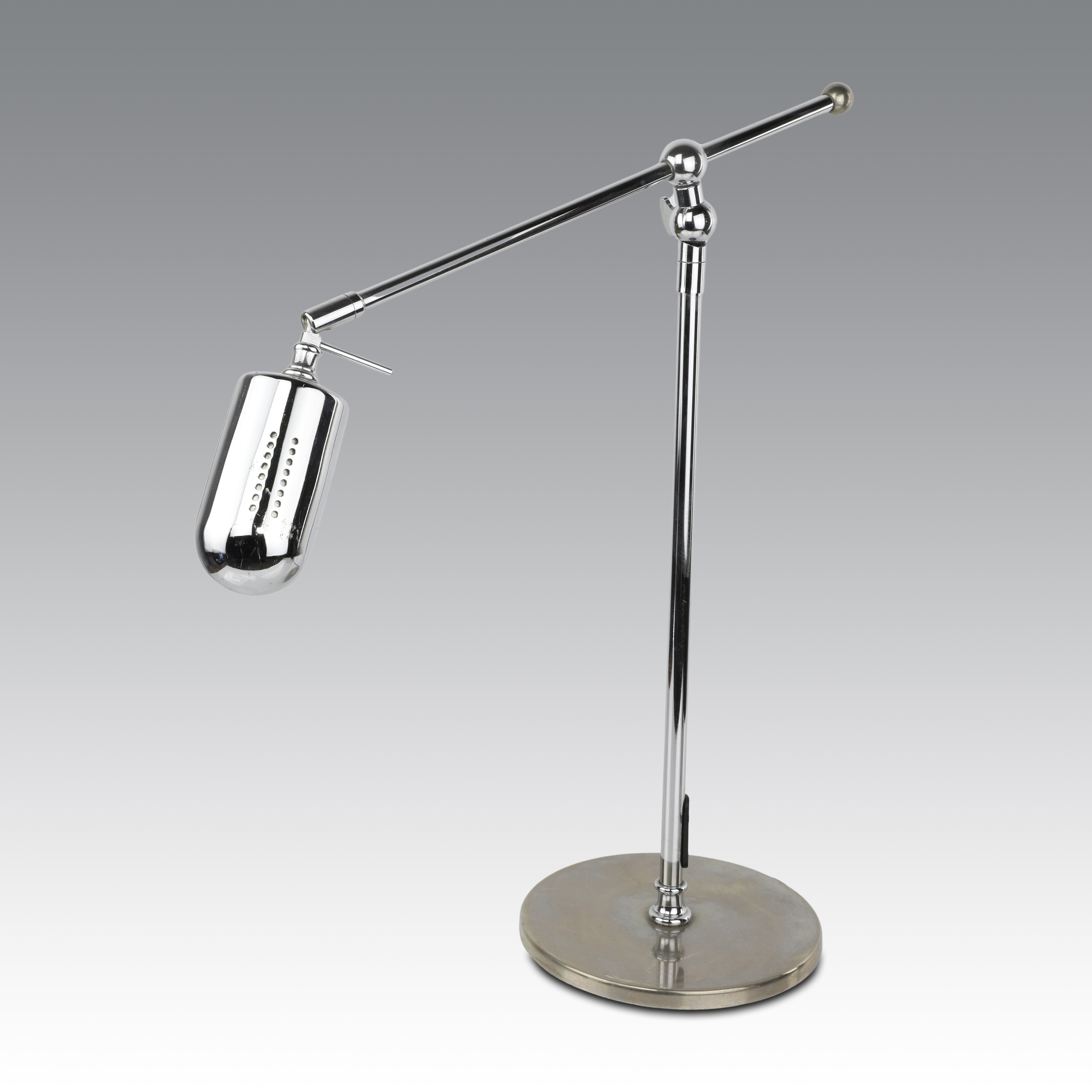 Lampada da terra a braccio orientabile, metallo cromato, stile Mid-Century Modern