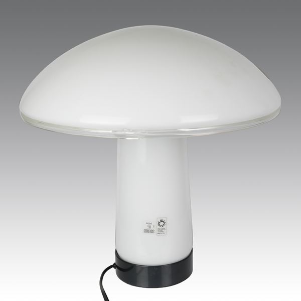 Roberto Pamio - Lampada da tavolo ad una luce modello Armonia, produzione Leucos - Murano