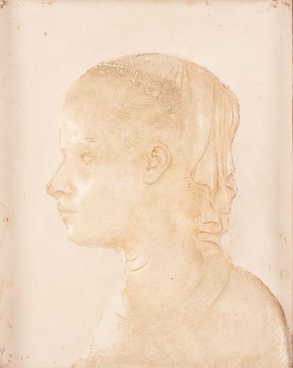 Bassorilievo in scagliola raffigurante figura femminile