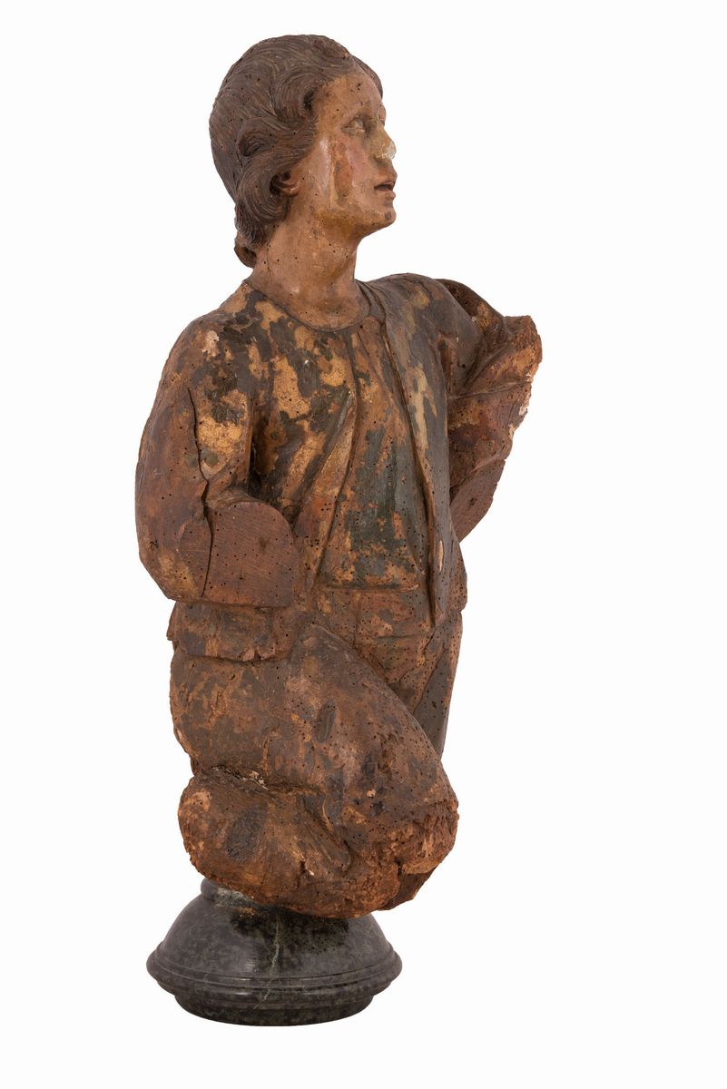 Scultura in Legno Dipinto Raffigurante Patrizio Adorante
