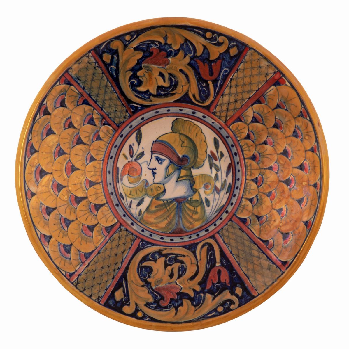 4 Piatti in Maiolica a Lustro Gualdo Tadino Raffigurante Imperatori