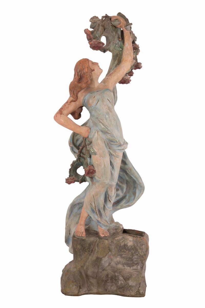 Statua Stile Liberty in Terracotta Dipinta Raffigurante Allegoria della Primavera