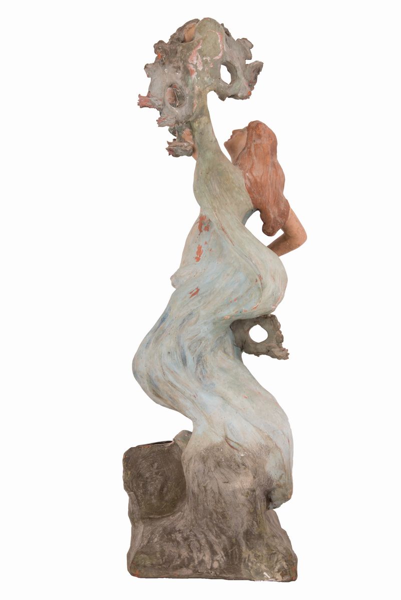Statua Stile Liberty in Terracotta Dipinta Raffigurante Allegoria della Primavera