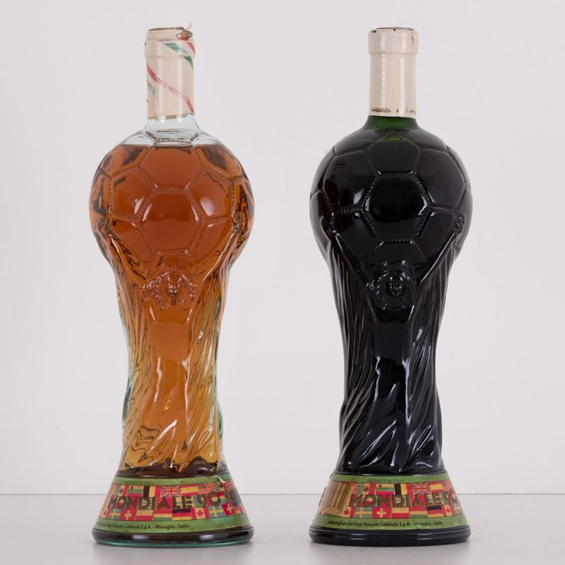 Lotto di 2 Bottiglie Vino Edizione Speciale Mondiali Italia 1990 Casa Vinicola Caldirola S.p.a.