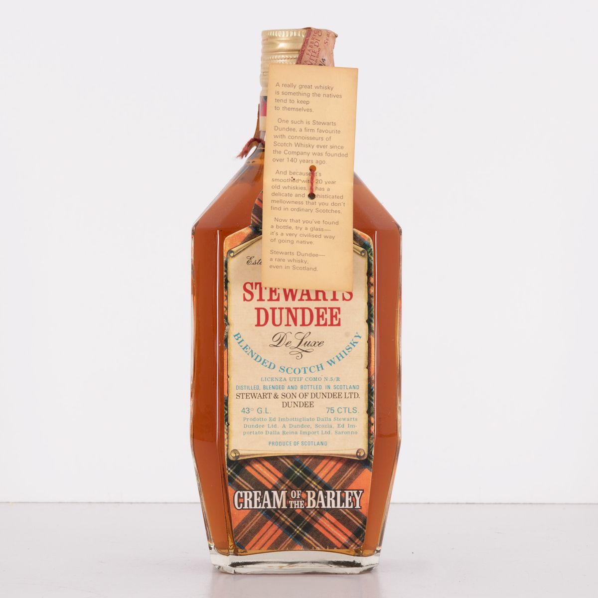 Deluxe Blended Scotch Wiskey Stewarts And Son Of Dundee