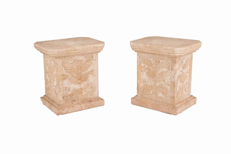 Due Basi Rettangolari in Travertino Decorati con Bassorilievi a Motivi Vegetali