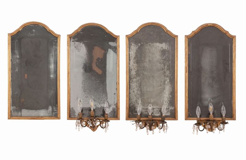 Quattro Specchiere Neoclassiche con Appliques in Legno e Metallo Dorato. Specchi Originali al Mer...