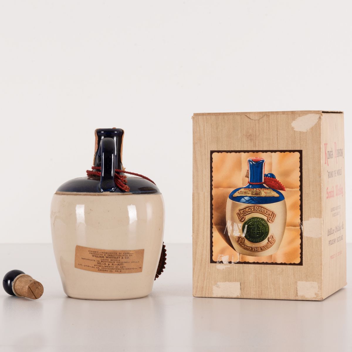 William Whiteley Co. King's Ransom Blended Scotch Whisky Round The World 12yo