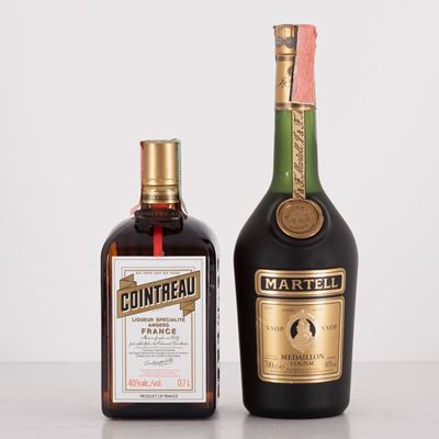 Lotto di 2 Bottiglie Cointreau e Martell