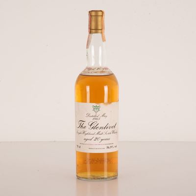 Lotto di 1 Bottiglia The Glenlivet Single Highland Malt Scotch Whisky 20 Y.o.