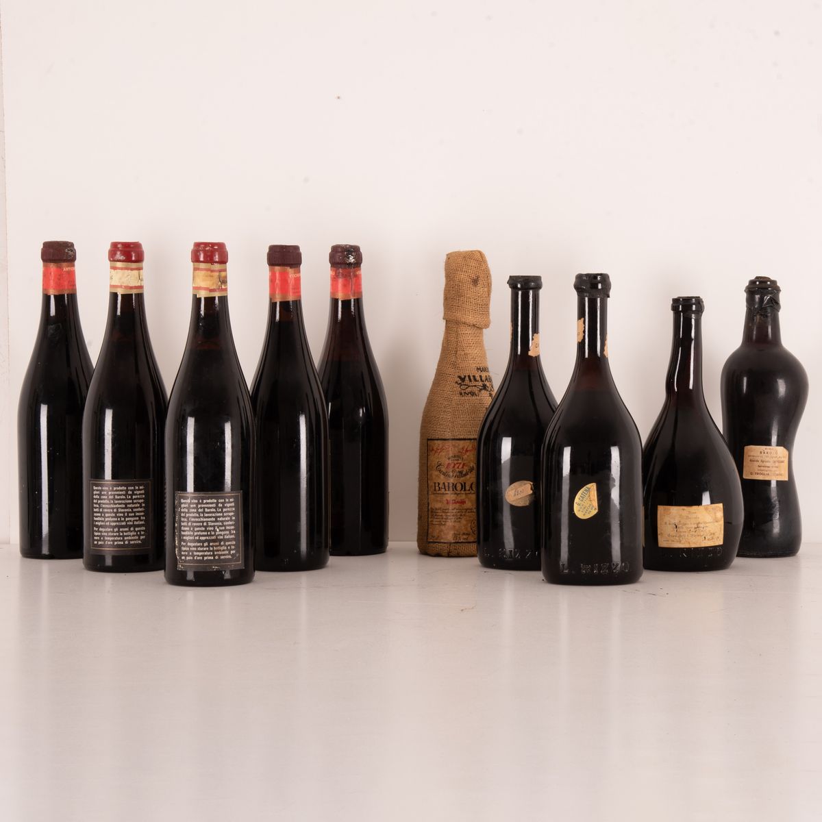 Lotto di 10 Bottiglie Barolo