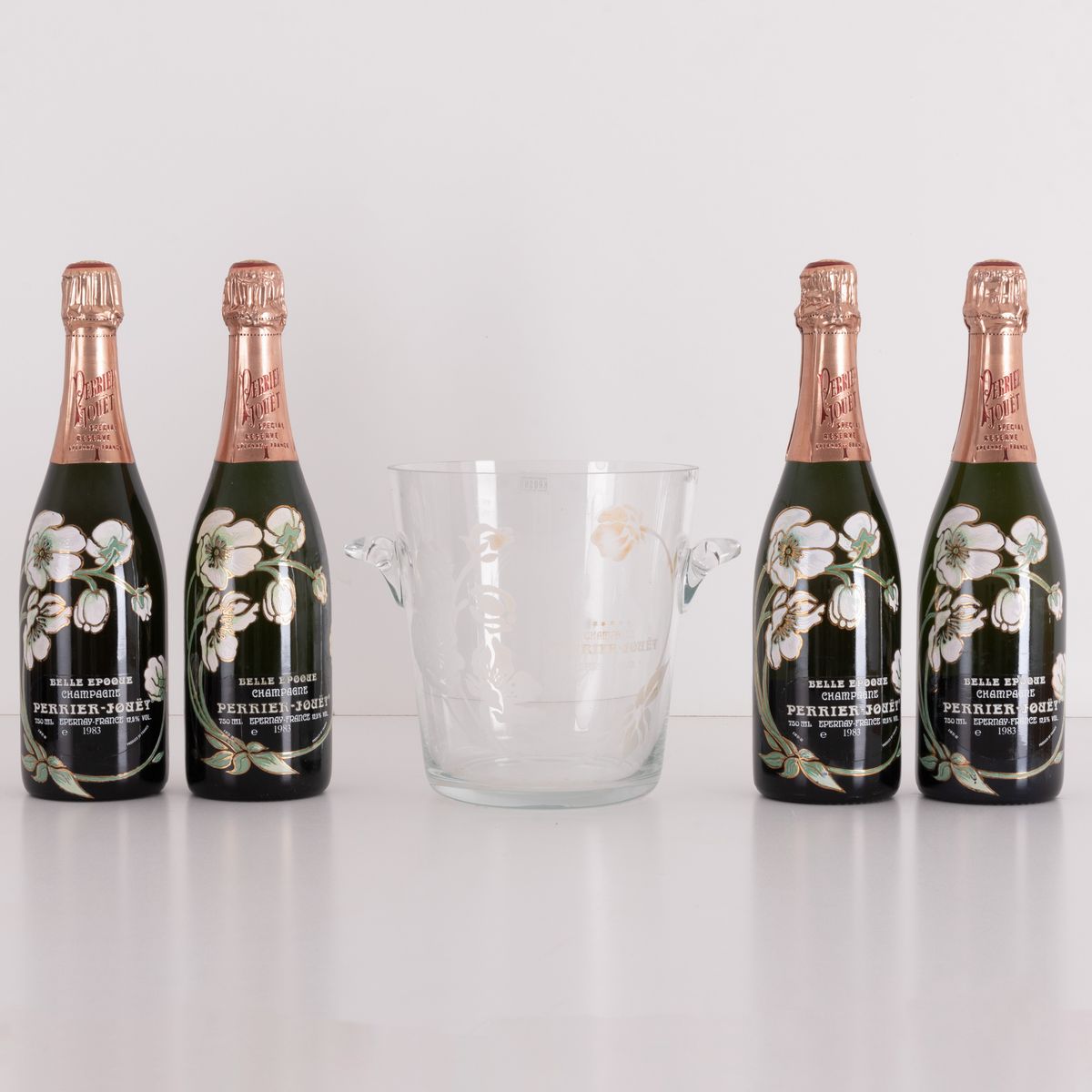 Lotto di 4 Bottiglie Perrier-jouet "belle Epoque"