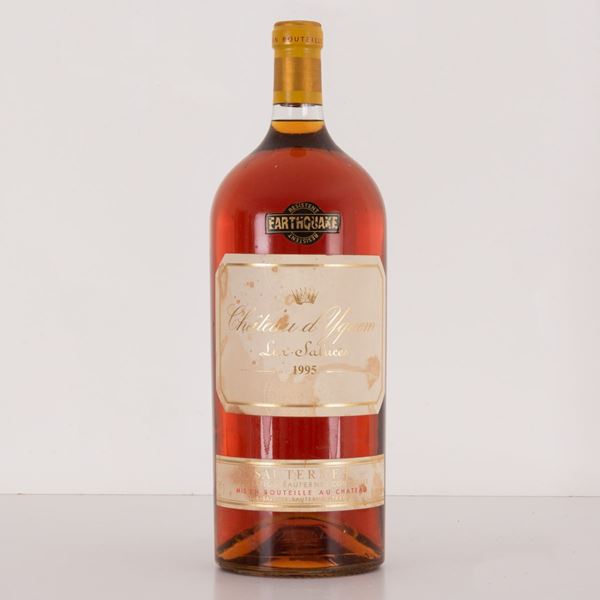 Lotto di 1 bottiglia da 6 l. con confezione originale in legno Lur Saluces -Chateau d'Yquen