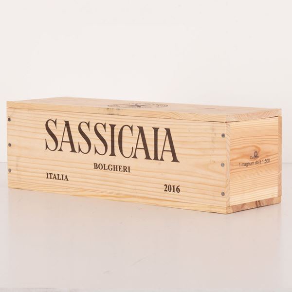 Lotto di 1 bottiglia con cassa di legno Sassicaia magnum Tenuta San Guido