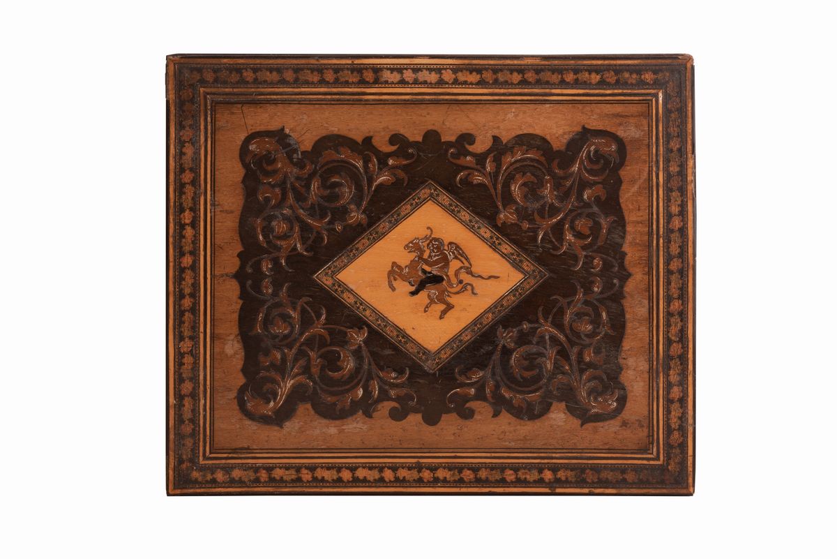 Scatola Sorrentina in Legno Intarsiato