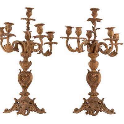 Coppia di Candelabri in Bronzo Stile Luigi XV