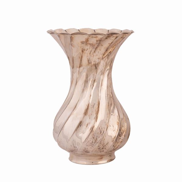 Vaso in argento  - Auction Asta di Antiquariato: Dipinti, Oggetti e Arredi Antichi - Gliubich Casa d'Aste