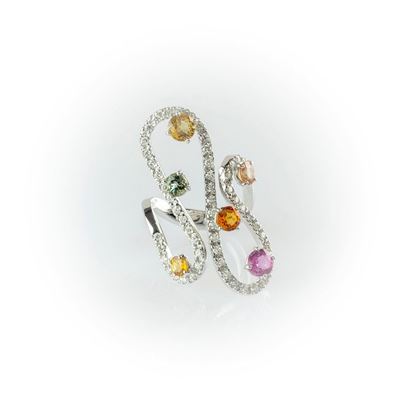 Anello Fantasia Gismondi Realizzato in Oro Bianco con Zaffiri di Vari Colori e Diamanti Bianchi