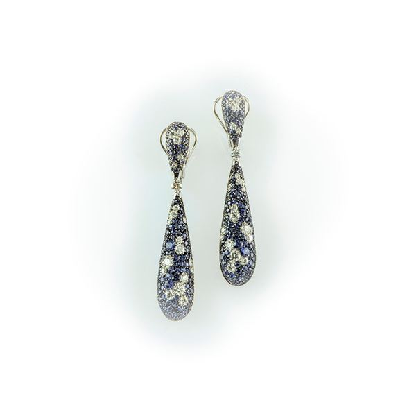 Gismondi pendant earrings with brilliant cut diamonds and brilliant cut sapphires