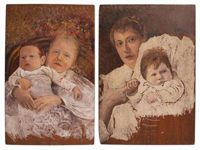 Coppia di Dipinti Ad Olio su Tavola. Ritratti di Famiglia