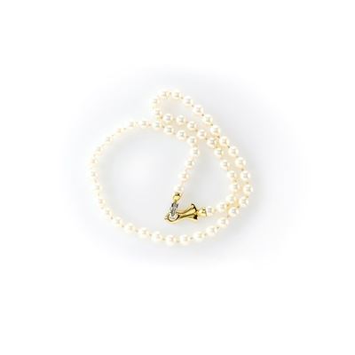 Collana di Perle Giapponesi Coltivate Completa di Fermezza in Oro Giallo e Bianco con Diamanti Ta...