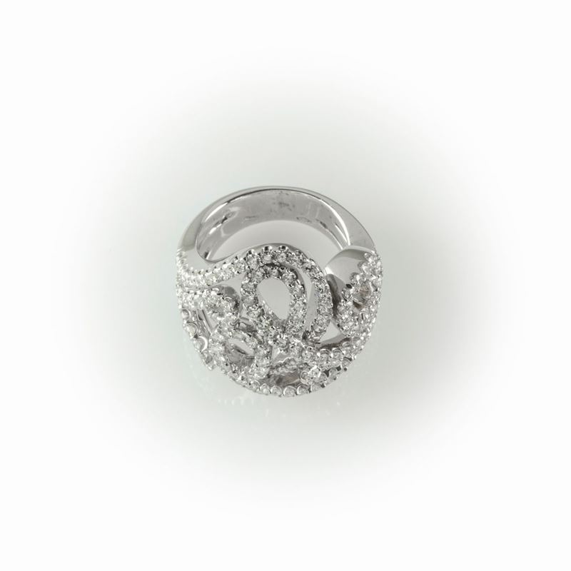 Anello a Fascia Recarlo Realizzato in Oro Bianco e Fantasia Diamanti