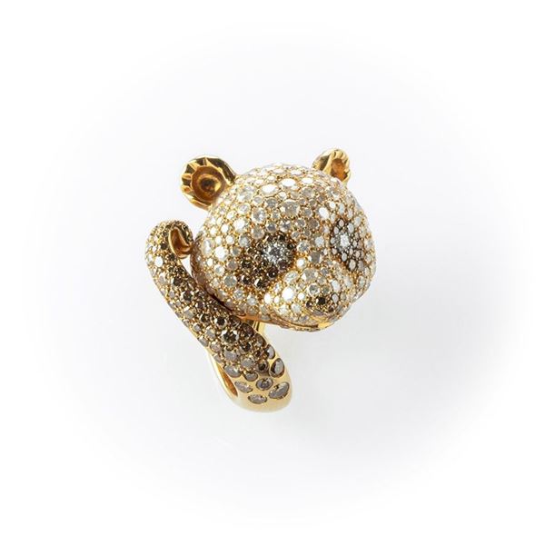 Anello in oro rosa Crivelli Panda con particolari diamanti ice, fancy brown  e bianchi taglio brillante - Auction Asta 14: Gioielli e Preziosi -  Gliubich Casa d'Aste