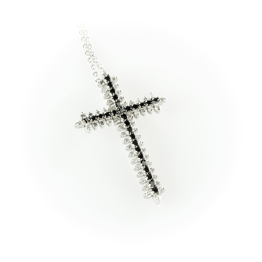 Collier Salvini con Ciondolo a Croce con Diamanti Bianchi Taglio Brillante e Diamanti Neri Taglio...