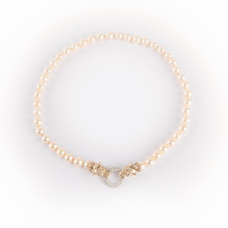 Collana di Perle Coltivate Giapponesi con Fermezza Fantasia Centrale di Manifattura Artigianale C...