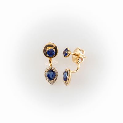 Orecchini in Oro Rosa Realizzati con Particolare Composizione di Diamanti Taglio Brillante e Zaff...
