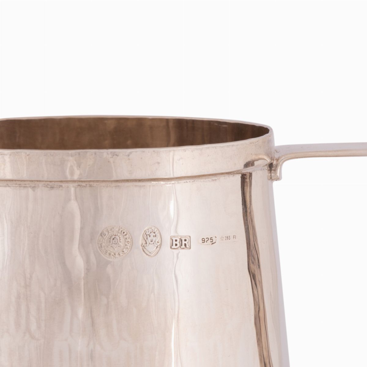 Piccola Brocca in Argento 925/000 Brandimarte con Sbalzo Raffigurante Grappolo D'uva