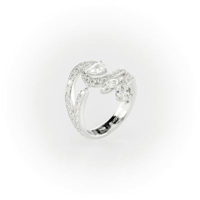 Anello Fantasia in Oro Bianco Gismondi con Diamanti Bianchi Taglio Brillante, Taglio a Goccia e N...