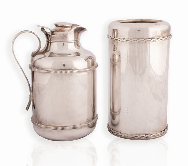Lotto di Thermos e portabottiglie in Silver  - Auction Asta 14: Gioielli e Preziosi - Gliubich Casa d'Aste