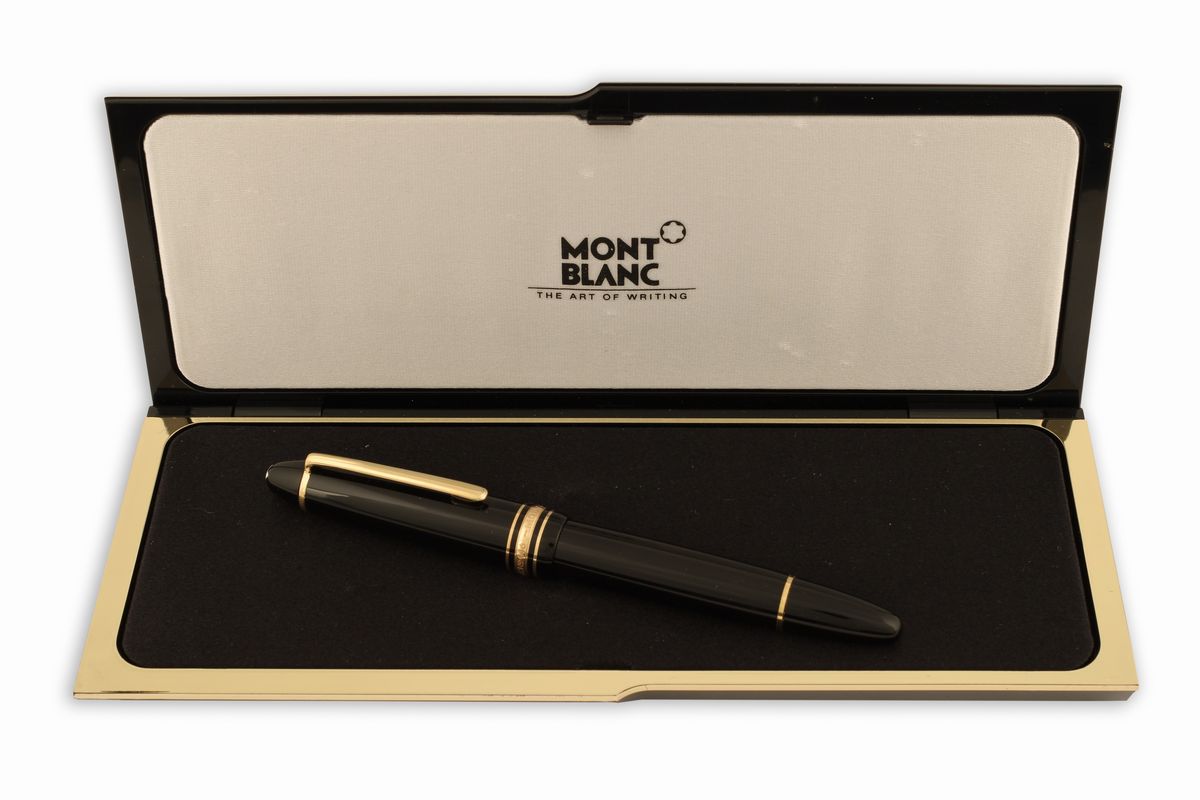 Penna Stilo Montblanc Meisterstück Gold-coated con Punta in Oro e Platino