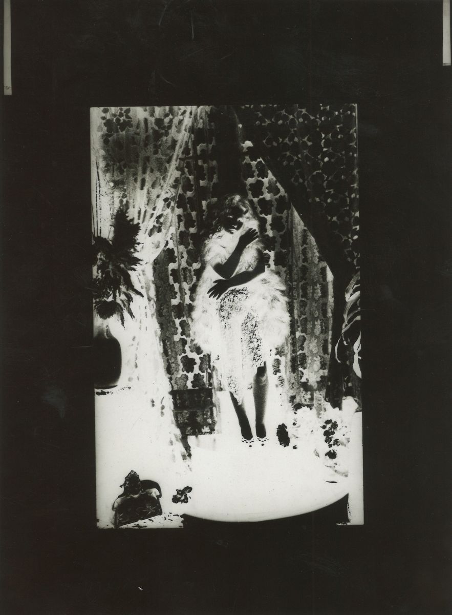 Irina Ionesco - Eve
